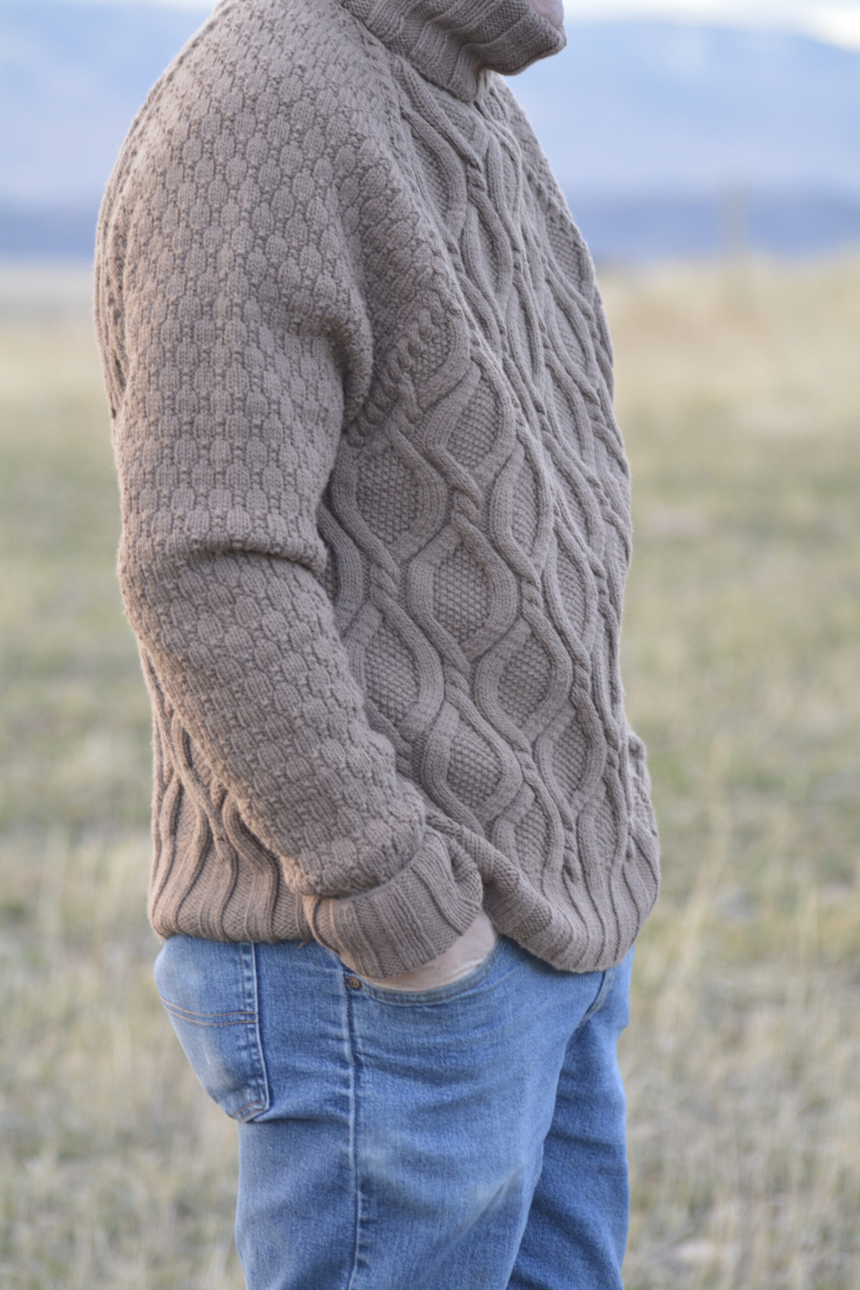 Hearthstone Sweater – Golden Pine Creations